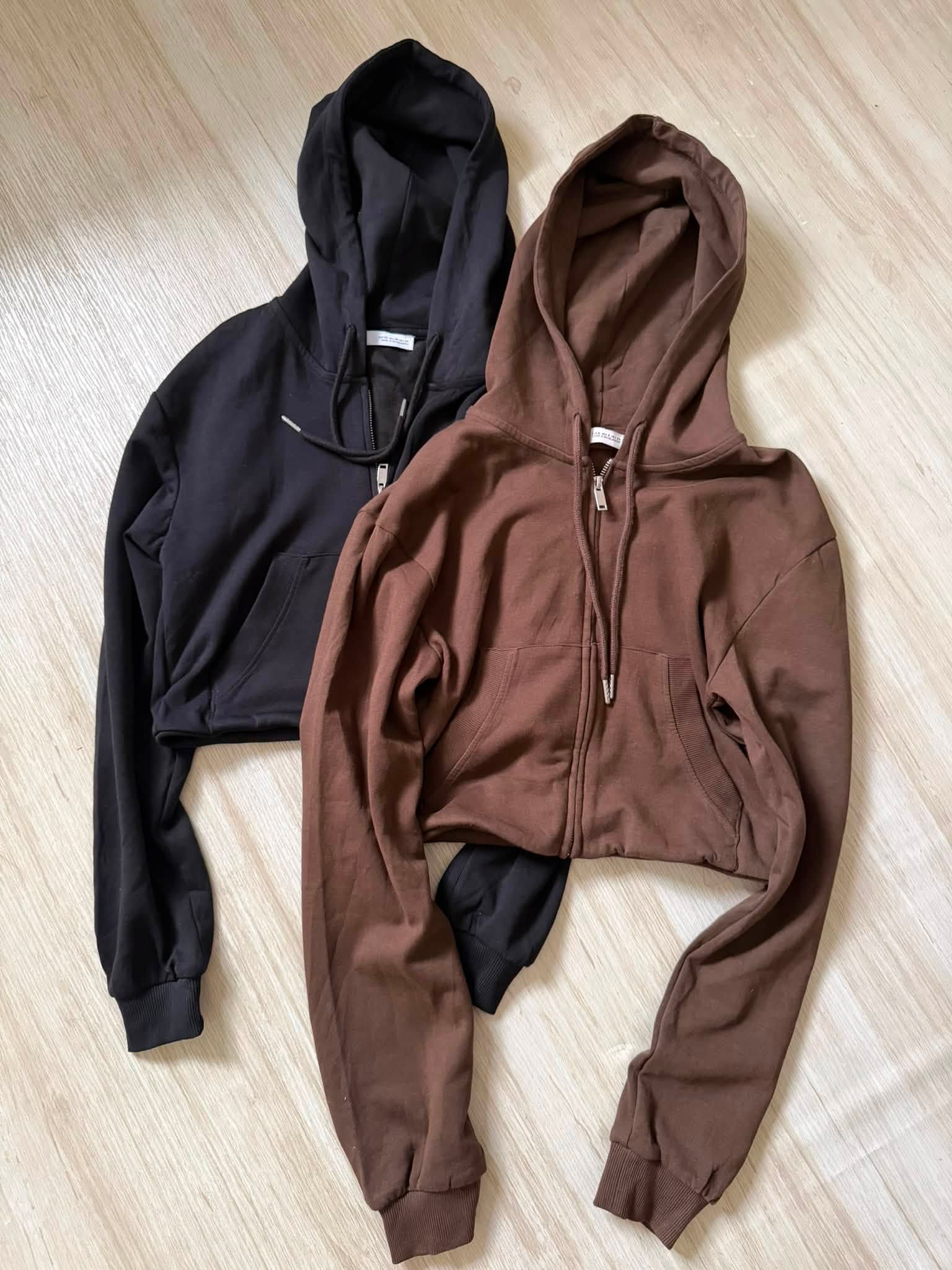 ZARA Cropped Hoodie view 2
